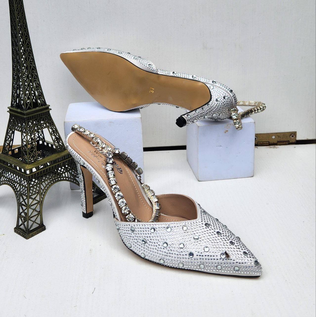 Kitten Heel Slingback Sandals - Image 4